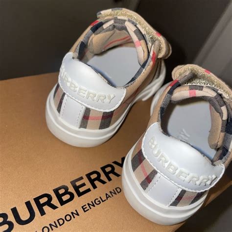 burberry童鞋|burberry baby boots.